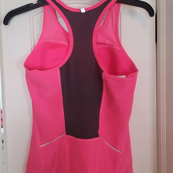 Nike dri-fit racerback tank top - Picture 3 of 4